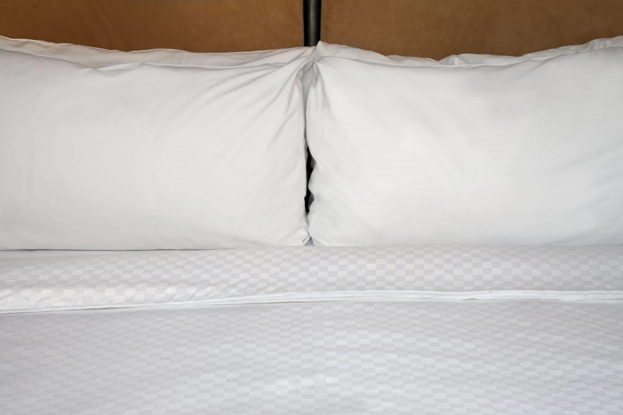 Four Points By Sheraton York Eksteriør bilde